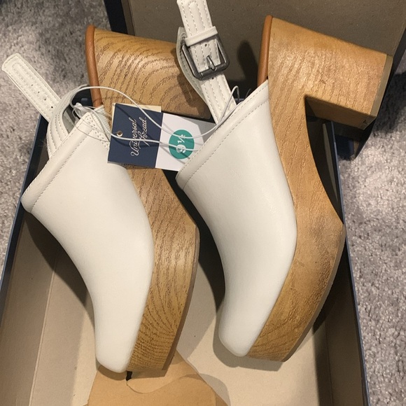 Universal Thread White Watson Memory Foam Heels - Picture 12 of 15